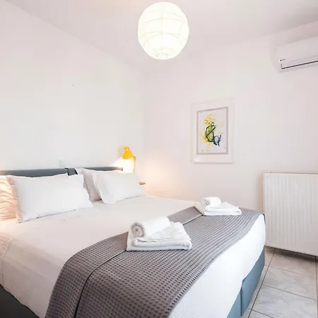 Menta Ii In With Free Parking Paros 나오우사