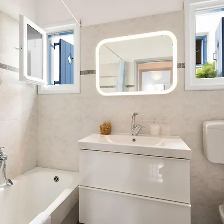 Menta Ii In With Free Parking Paros 펜션