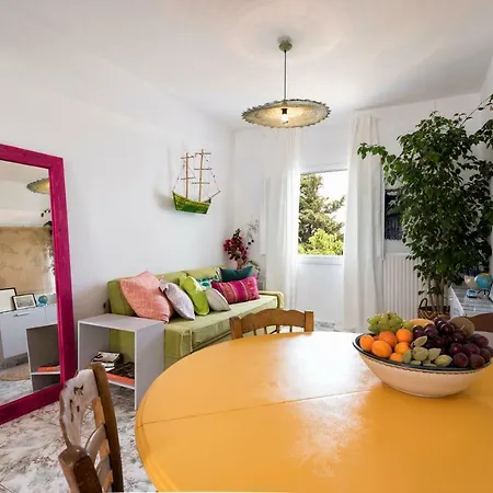 Menta Ii In Naousa With Free Parking Paros Casa vacanze *