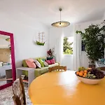 Tatil Evi Menta Ii In With Free Parking Paros *